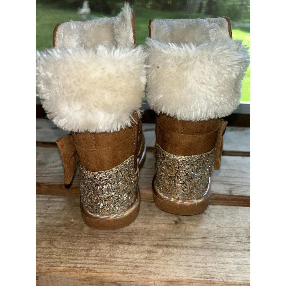 Megellan Toddler Brown Faux Suede and Fur Boots Sparkle Size 8